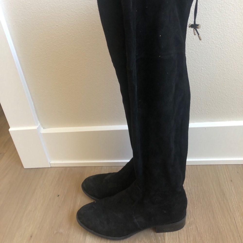 Boots - Picture 3 of 3